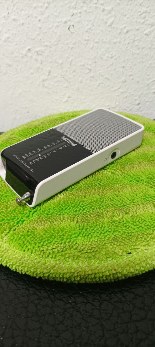 Radio Philips AE1530 Portátil FM/MW