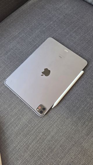 iPad Pro 11 2021 + tastiera magica + apple pencil