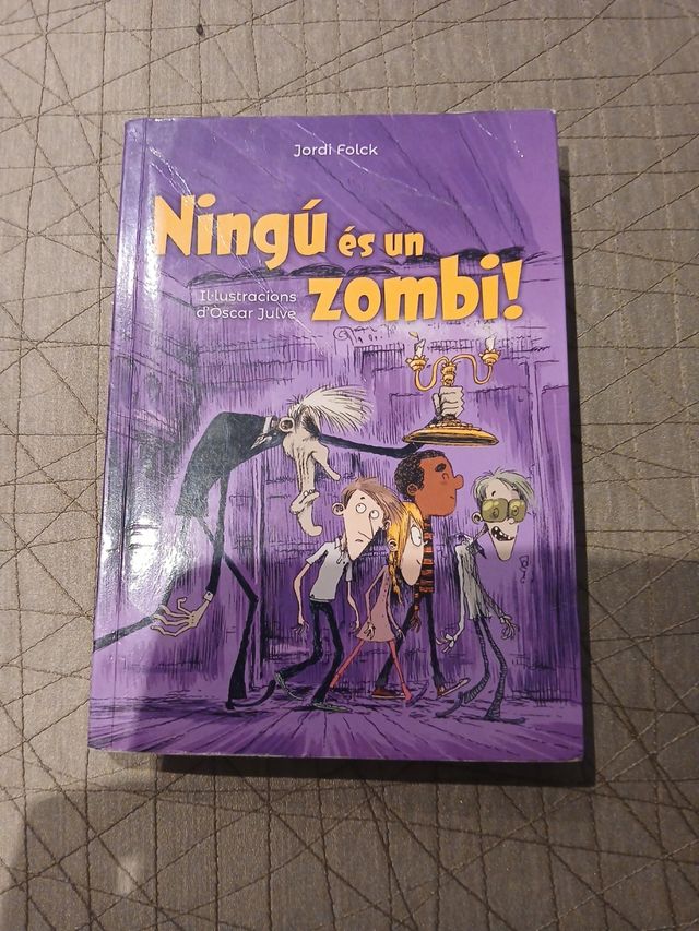 Ningú és un zombi