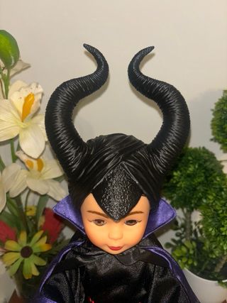 Muñeca Nancy reedición vestida Maléfica artesanal