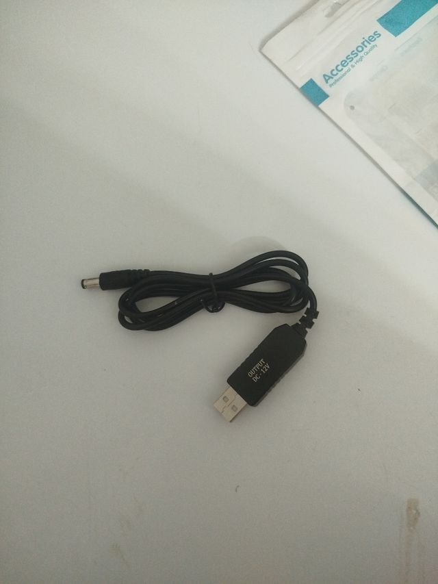 Cable USB a DC 12V
