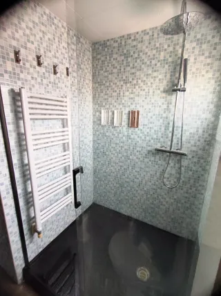 Rehabilitación mesas y encimeras con resina epoxi