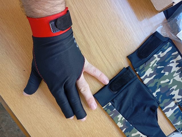 Guante de billar FAMA