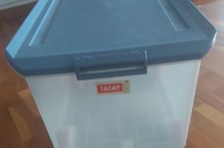 Taper plástico grande con ruedas