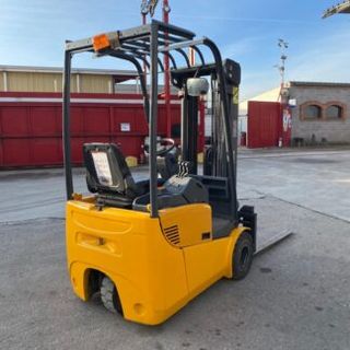 Carretilla elevadora eléctrica Jungheinrich