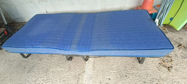 Cama Plegable con Funda