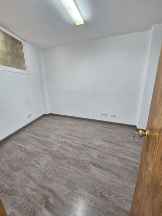 Local comercial en venta en La Línea de la Concepción ciudad en Línea de la Concepción (La)