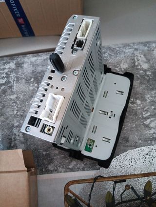 Radio coche dacia daster