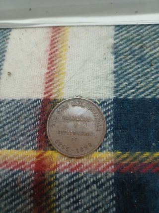 Medalla Cruz Roja con Corona