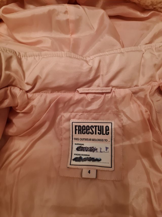 Plumifero niña rosa con capucha T 4 años