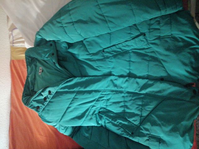 Anorak Adolfo Domínguez verde talla M