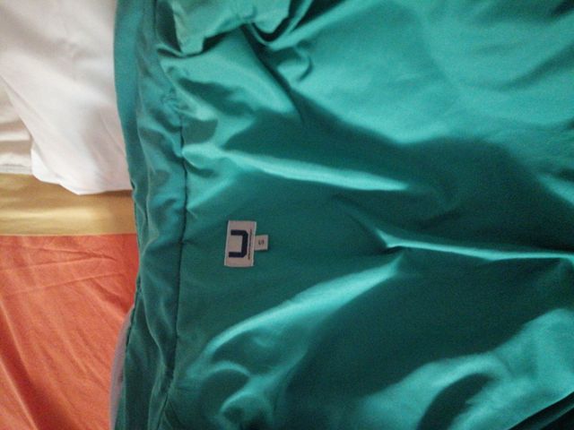 Anorak Adolfo Domínguez verde talla M