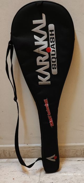 Raqueta de Squash Karakal con funda