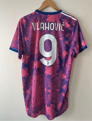 Camiseta Juventus Vlahovic 9 Rosa