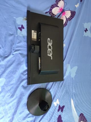 Monitor Acer Negro.