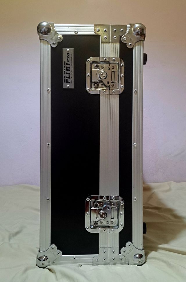 Behringer X32 Compact + Funda de Transporte