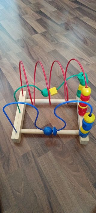 Juguete madera laberinto de cuentas educativo