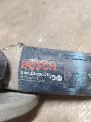 Radial Bosch GWS 22-230 JH