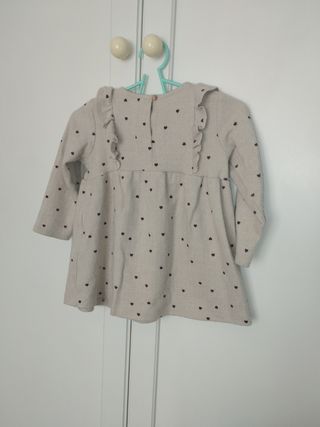 Vestido niña Zara corazón beige