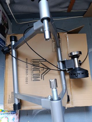 Rodillo Bici Estática HOMCOM para ejercitarte