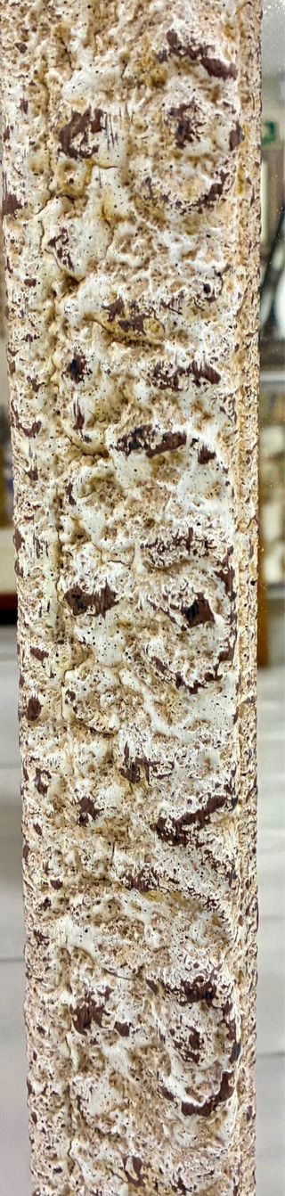 Espejo de madera texturizado