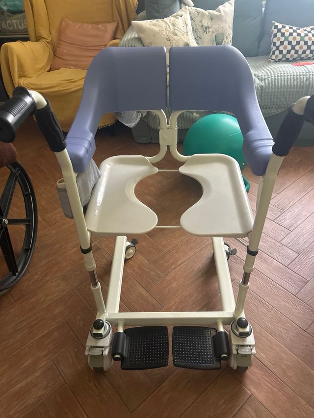 silla para desplazar personas mayores