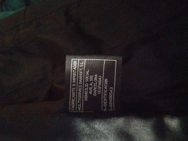 Chaqueta de piel negra T M