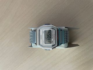 Reloj Casio A1000MA-7EF Plata