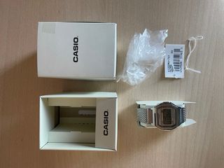 Reloj Casio A1000MA-7EF Plata