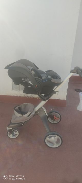 Carro Stokke Explorer