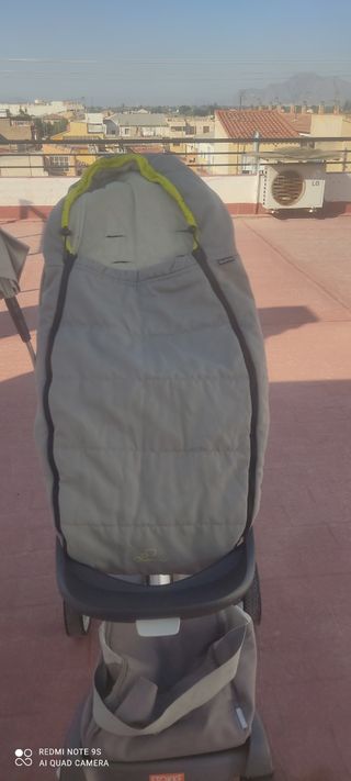 Carro Stokke Explorer