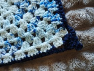 Copertina Baby fatta a mano