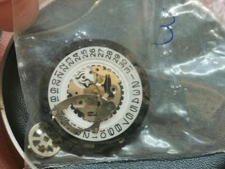 Movimento Seiko Kinetic.