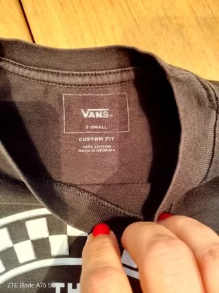 Camiseta Junior Vans Off The Wall Negra