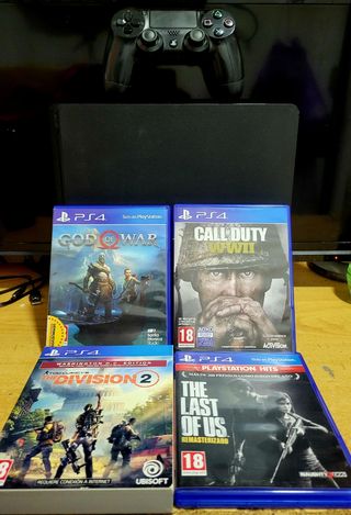 PS4 + Mando + 4 Juegos