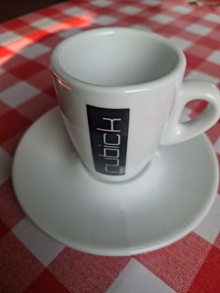 Juego 6 Tazas Café y Platos Porcelana