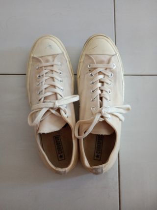 Zapatillas Converse Beige Bajas
