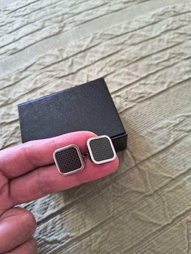 Gemelos Tous Plata y Negro