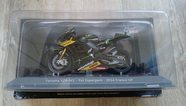 Moto a escala Yamaha YZR-M1 Pol Espargaró 2014
