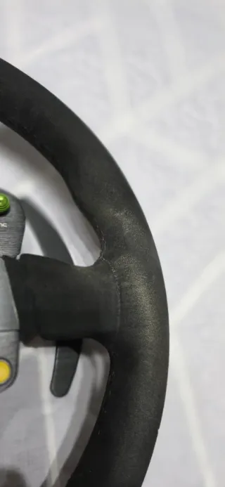 Thrustmaster Ferrari 488 Challenge Volante