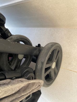 Carro de viaje Safety 1st- Plegable  De Amazon