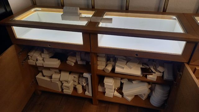 Se vende Mobiliario de Joyería