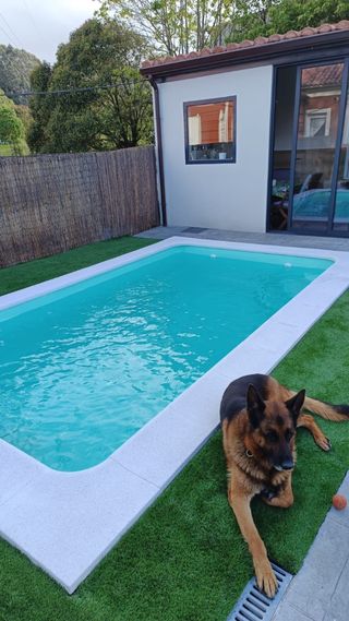 Piscina familiar para jardín.