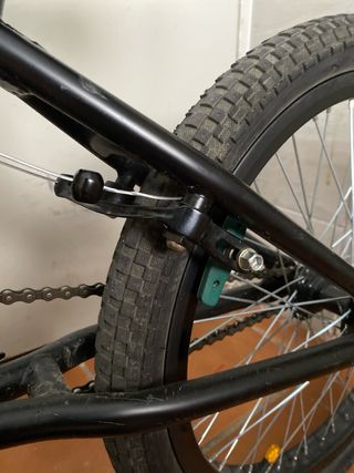 Bicicleta BMX negra Cuadro original manillarruedas