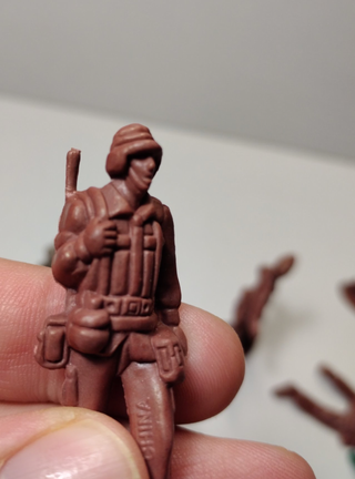 20 piccoli soldatini di plastica