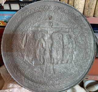 Piatto decorativo crocifissione persiano.