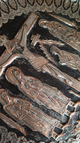 Piatto decorativo crocifissione persiano.