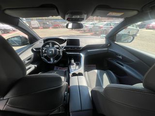 Peugeot 5008 2020
