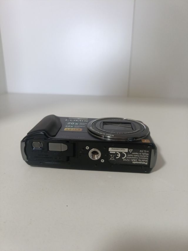 Panasonic Lumix DMC-TZ30 Cámara Digital Negra