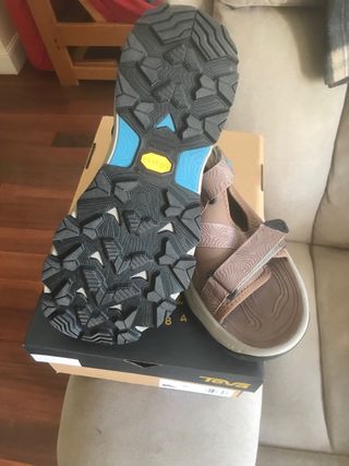Sandalias Teva Marrones
